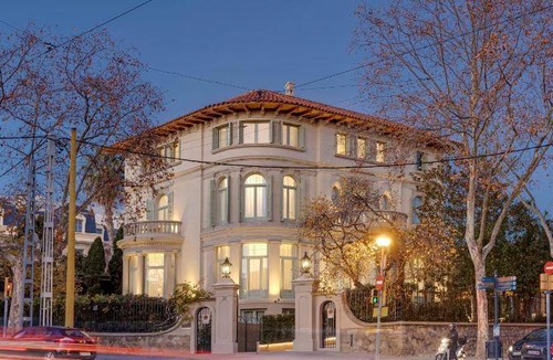 Sant Gervasi – la Bonanova Hotel | 50 m² Hotel ∙ 127 guests