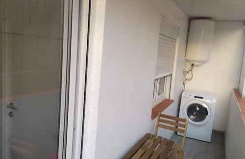 Cornella de Llobregat Apartment | 50 m² Apartment ∙ 3 bedrooms ∙ 4 guests