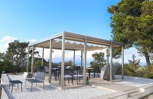Sant Cugat del Valles Resort | 50 m² Resort ∙ 6 guests