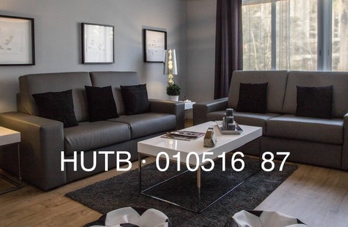 La Maternitat i Sant Ramon Apartment | 53. Futbol B31 Apartment