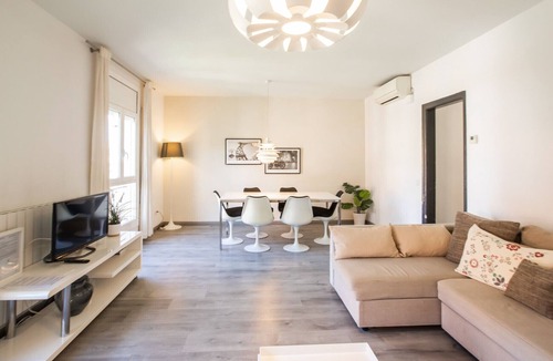 El Camp de l'Arpa del Clot Apartment | 53IND1121 - Apartment near Sagrada Familia