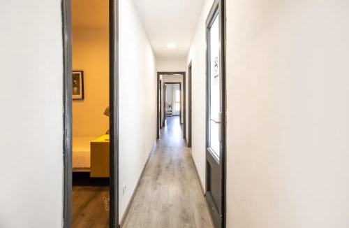 El Camp de l'Arpa del Clot Apartment | 53IND1121 - Apartment near Sagrada Familia