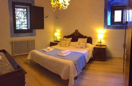Castelltercol Apartment | 60 m² Apartment ∙ 5 bedrooms ∙ 10 guests
