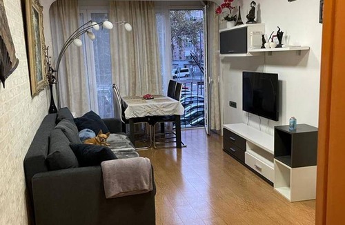 Sant Marti Apartment | 65 m² Apartment ∙ 1 bedroom ∙ 4 guests