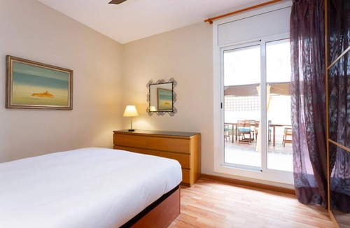 Sarria Apartment | 69 m² Apartment ∙ 2 bedrooms ∙ 4 guests