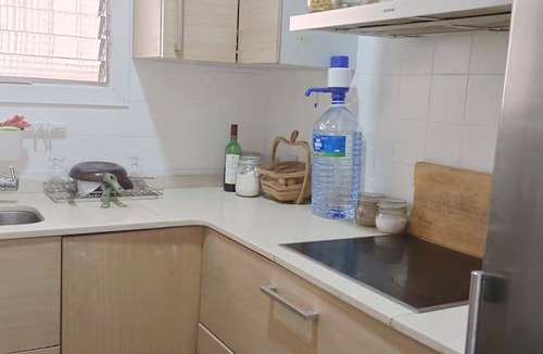 Sant Feliu de Llobregat House | 75 m² House ∙ 3 bedrooms ∙ 3 guests