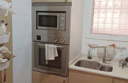 Sant Feliu de Llobregat House | 75 m² House ∙ 3 bedrooms ∙ 3 guests