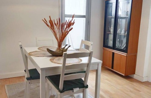 Sant Feliu de Llobregat House | 75 m² House ∙ 3 bedrooms ∙ 3 guests