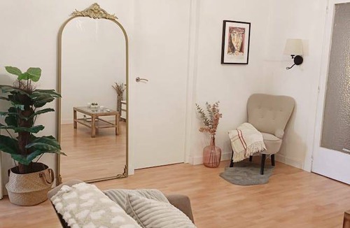 Sant Feliu de Llobregat House | 75 m² House ∙ 3 bedrooms ∙ 3 guests
