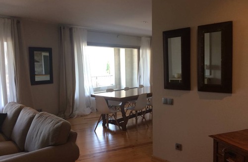 Castelltercol Apartment | 80 m² Apartment ∙ 6 bedrooms ∙ 10 guests
