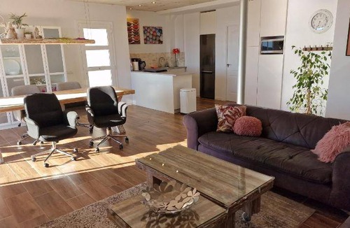Canyelles Apartment | 80 m² Apartment ∙ 2 bedrooms ∙ 4 guests