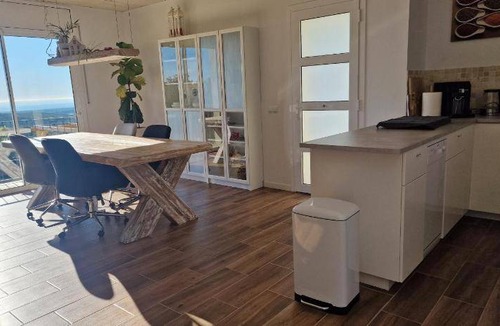 Canyelles Apartment | 80 m² Apartment ∙ 2 bedrooms ∙ 4 guests