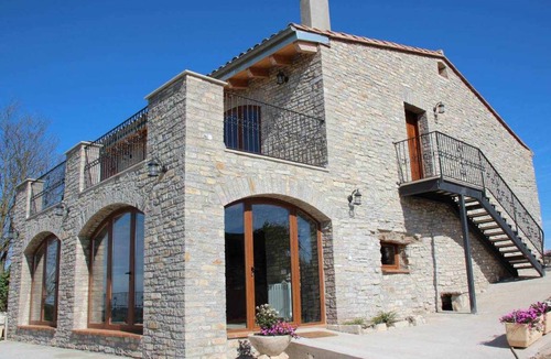 Pujalt House | 80 m² House ∙ 3 bedrooms ∙ 8 guests