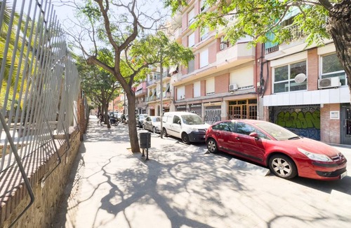 Sants-Badal Resort | 80 m² Private room ∙ 1 bedroom ∙ 1 guest
