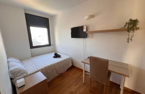 Badalona Resort | 80 m² Private room ∙ 1 bedroom ∙ 2 guests
