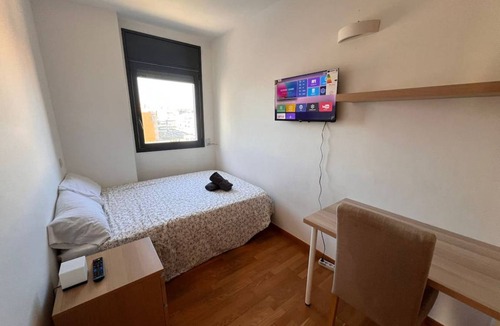 Badalona Resort | 80 m² Private room ∙ 1 bedroom ∙ 2 guests