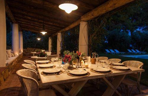 Cubelles Villa | 800 m² Villa ∙ 6 bedrooms ∙ 14 guests