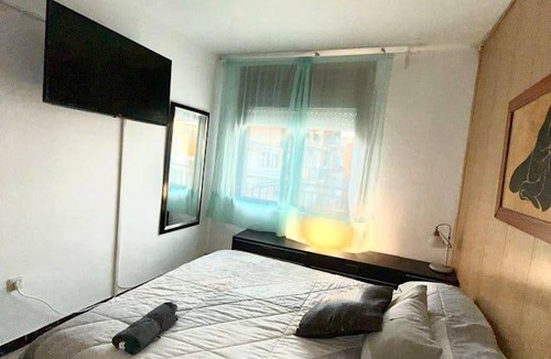 Cornella de Llobregat Resort | 82 m² Private room ∙ 1 bedroom ∙ 2 guests