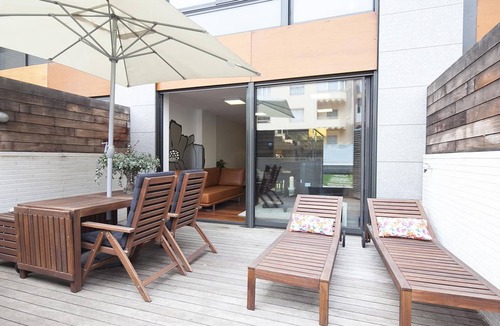 El Putget i Farro Apartment | 85 m² Apartment ∙ 3 bedrooms ∙ 8 guests