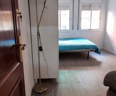 Nou Barris Resort | 85 m² Private room ∙ 1 bedroom ∙ 1 guest