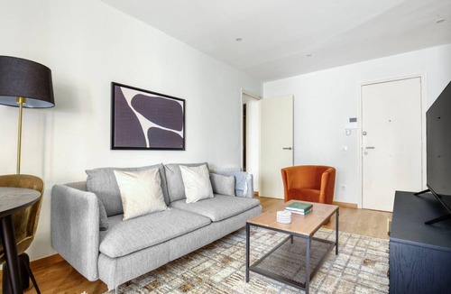 Sarria Apartment | 90 m² Apartment ∙ 2 bedrooms ∙ 3 guests