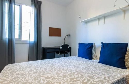 Sants-Badal Resort | 90 m² Private room ∙ 1 bedroom ∙ 2 guests