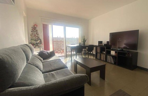 Sabadell Resort | 92 m² Private room ∙ 1 bedroom ∙ 1 guest