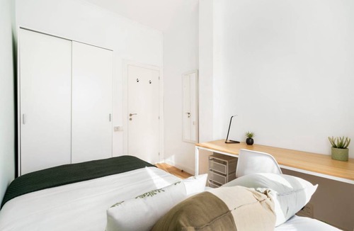 Sants Resort | 95 m² Private room ∙ 1 bedroom ∙ 1 guest