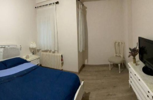 Sant Cugat del Valles Resort | 97 m² Private room ∙ 1 bedroom ∙ 1 guest