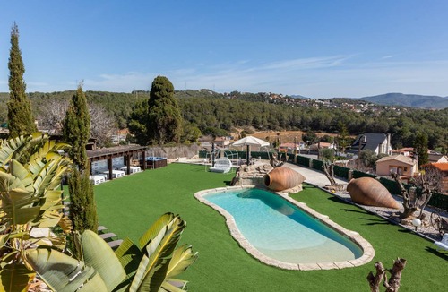 Can Trabal House | 980 m² House ∙ 9 bedrooms ∙ 24 guests