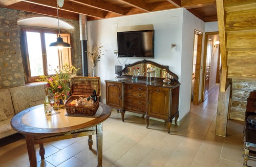 Font-Rubi Cottage | Accommodation in a winery, surrounded by biodynamic vineyards!
