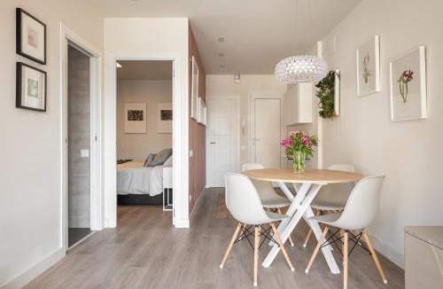 El Port Apartment | Acogedor Apartamento Centro , Cerca de Plaza España y Barcelona