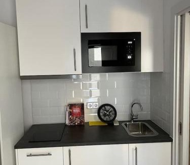 Sant Cugat del Valles Apartment | Acogedor piso independiente Valldoreix