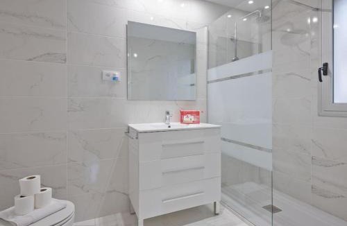 Diagonal Mar i el Front Maritim del Poblenou Apartment | Alcam Espronceda