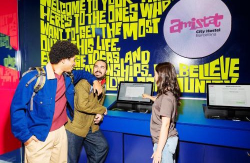 Navas Hostel | AMISTAT City Hostel Barcelona