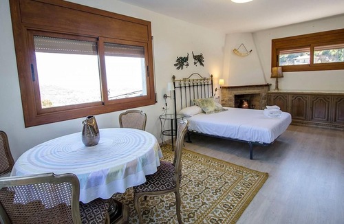 Castellar del Valles Villa | Angels Drac Reg 2 - Ref 561.2 Cova del Drac