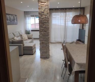 Viladecans Apartment | Apartamento en Viladecans cerca del aeropuerto