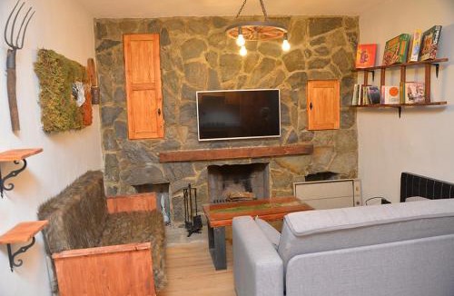 La Pobla de Lillet Apartment | Apartamento Rústico-moderno 4 plazas Accesible-Adaptado Pobla de Lillet