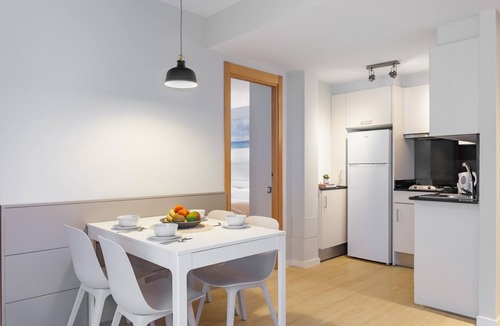 Castelldefels Apartment | Apartamentos Turísticos Royal Marina Gardens