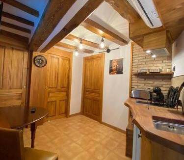 Cardona Apartment | Apartment ∙ 2 bedrooms ∙ 4 guests