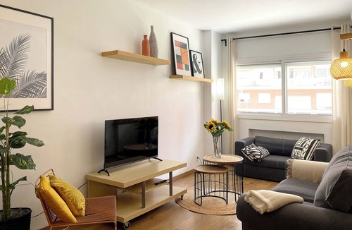 Les Corts Apartment | Apartment 3 Bedrooms Camp Nou