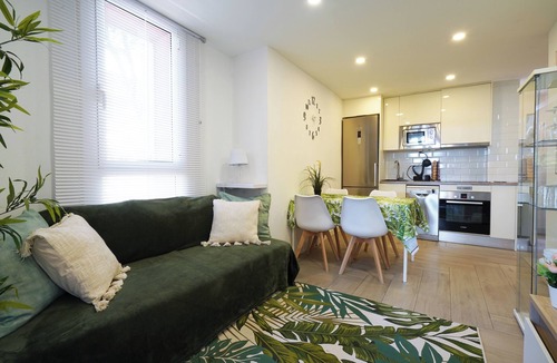 Castelldefels Apartment | Apartment-4people-Parking-Castelledefels-Bikes-Bbq