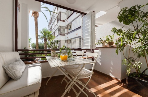 Canet de Mar Apartment | Apartment "Canet Platja" with Shared Pool & Wi-Fi