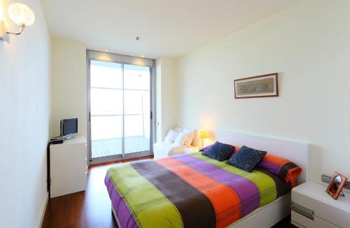Diagonal Mar i el Front Maritim del Poblenou Apartment | Apartment Diagonal Mar by Interhome