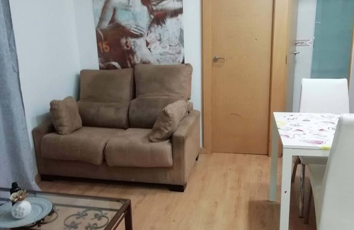 La Prosperitat Apartment | Apartment Estrany 2 Bedrooms. 44 m² 2nd floor exterior with elevator