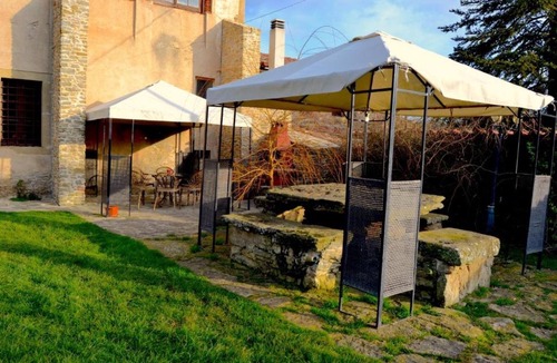 Castelltercol Apartment | Apartment 'Masia 2' with Mountain View, Shared Pool and Wi-Fi