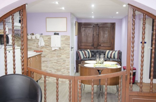 Vacarisses House | Apartment Oscar Vacarisses Torreblanca Estac'ón