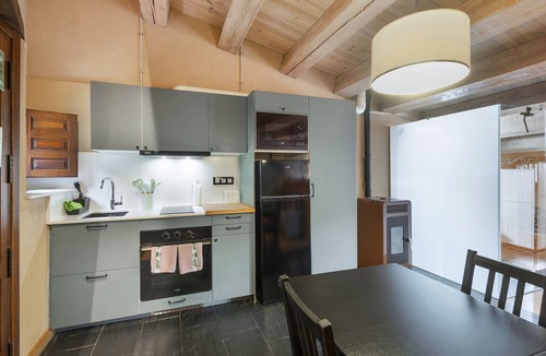 Fogars de Montclus Apartment | Apartment 'Suite 1' with Mountain View, Private Garden and Wi-Fi