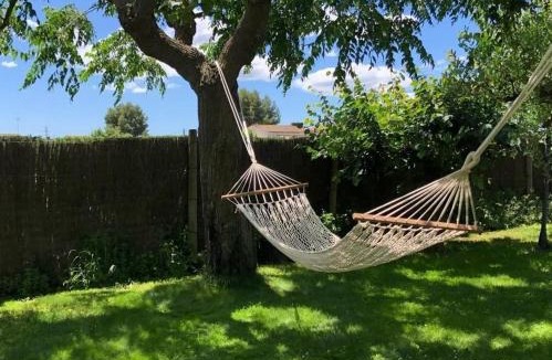 San Martin Sarroca Apartment | Apartment with private pool and garden