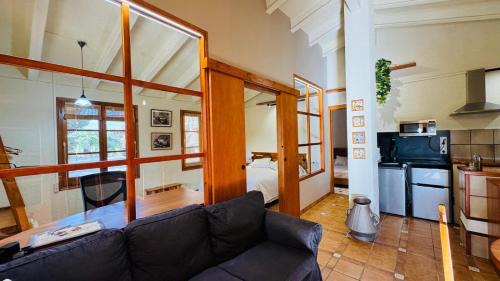 San Martin Sarroca Apartment | Apartment with private pool and garden